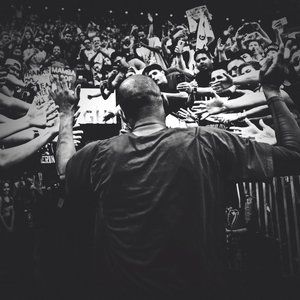 Meet your Posher, Efren